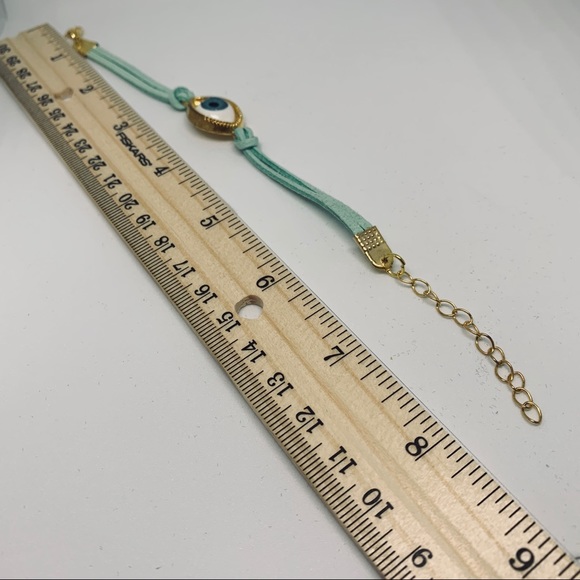 (U1) Evil Eye Bracelet - Picture 5 of 5